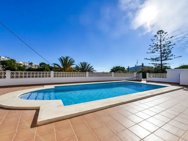 Chalet en Benissa con Piscina para Familias