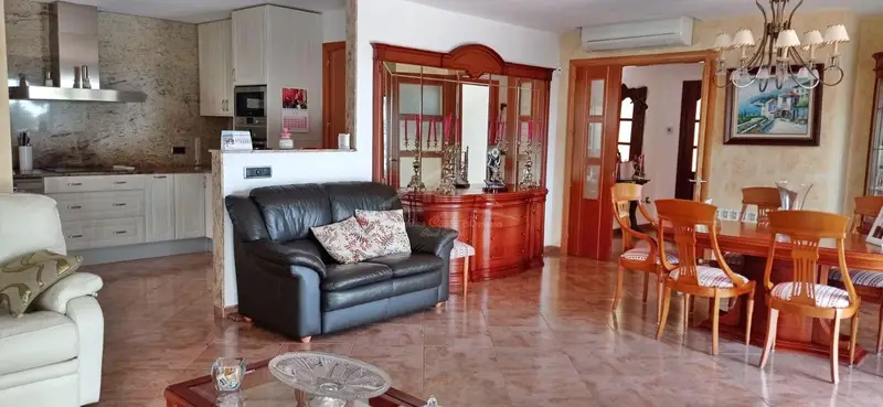 Chalet en Venta Platja d Aro con Piscina y Vistas al Mar