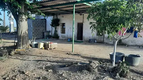 Casa de Campo con Viña en Valdepeñas 656ha