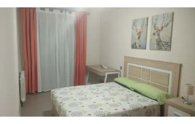 Habitaci
ón 90m² Castelló de la Plana Alquiler Media Temporada