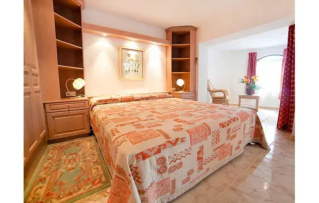 Alquiler casa 5 dormitorios 1000m2 Altea Piscina Privada