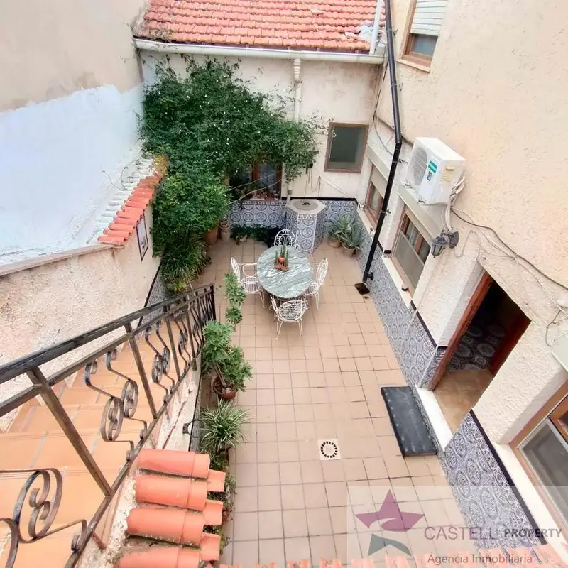 Venta Adosado de 6 habitaciones en Pueblo, La Romana - Ref: 812-1-273