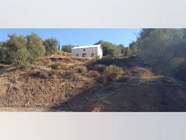 Terreno Rústico en Venta La Atalaya 4300m2 Casa 70m2