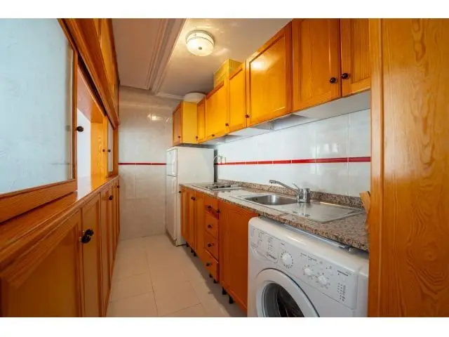 Apartamento 2 Dormitorios Playa Los Locos Torrevieja