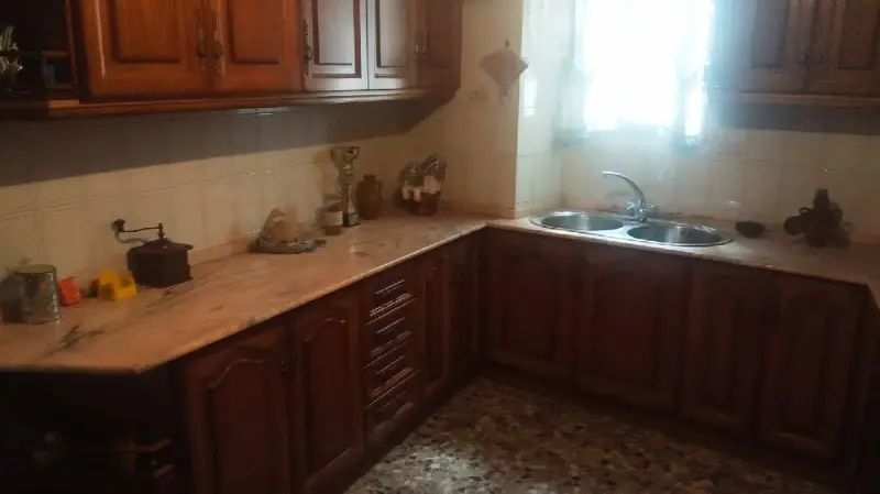 Venta Casa 3 Habitaciones Huelma