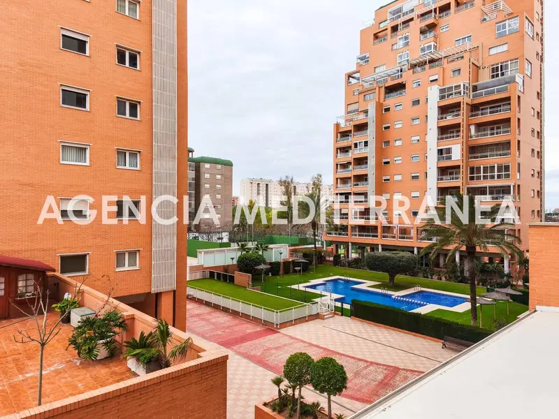 Alquiler Piso Campanar Valencia 90m² 2 Dormitorios Piscina