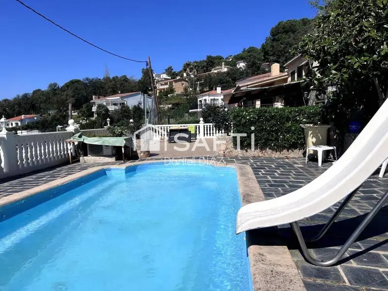 Chalet en Serra Brava Lloret de Mar con Vistas al Mar