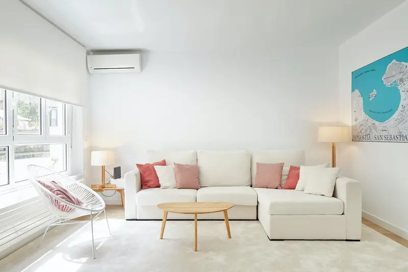 Apartamento 2 Dormitorios San Sebastian Alquiler