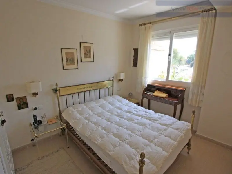 Venta Ático Terraza La Marina 2 Dormitorios Parking Trastero