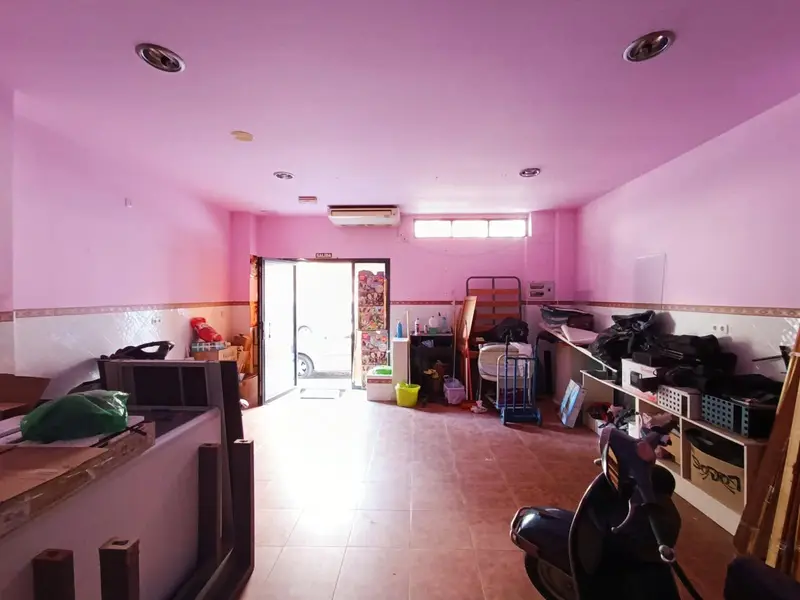 Venta Local Comercial Los Almendros Los Angeles Almeria