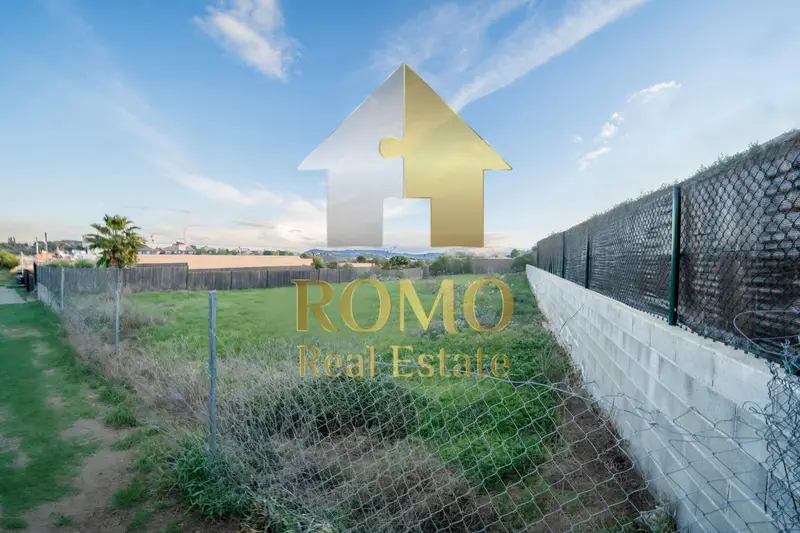Venta Terreno Palau-Solita i Plegamans 609m2 Proyecto Disponible
