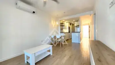 Apartamento en venta en Casares Bajo reformado con jardin privado y vistas al mar