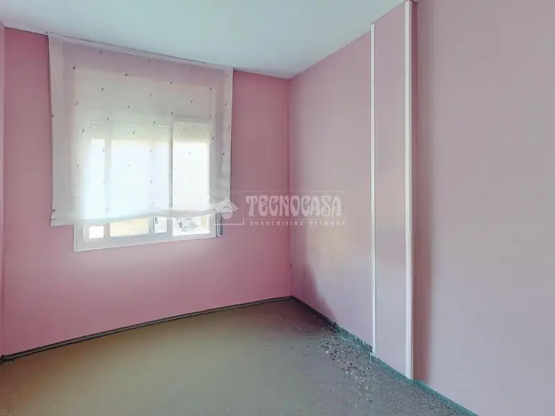 Piso en venta 3 habitaciones Carrer Diego Almagro