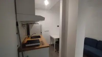 Estudio en Alquiler Calle de Bohime Amueblado con Terraza