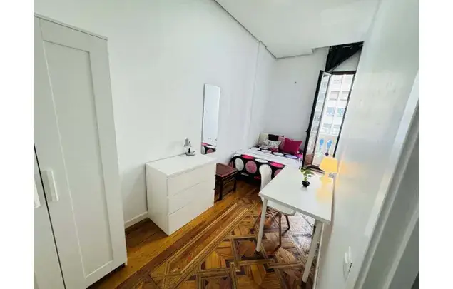 Habitaci	ón 180m	² Majadahonda Alquiler Larga Temporada