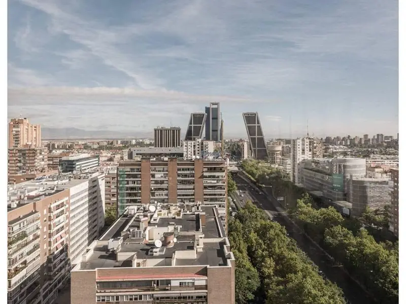 Oficina en alquiler Madrid Justicia Edificio Premium