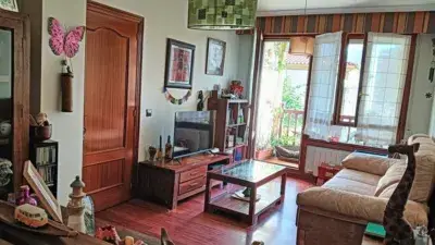 Dúplex en Venta en Sopela: Vistas, 100m², 3 Dormitorios, Garaje y Trastero