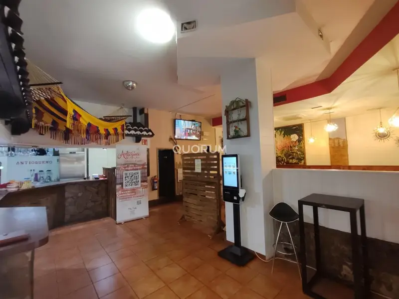 Restaurante en Venta Deusto - Grupo 2 - Equipado y Reformado