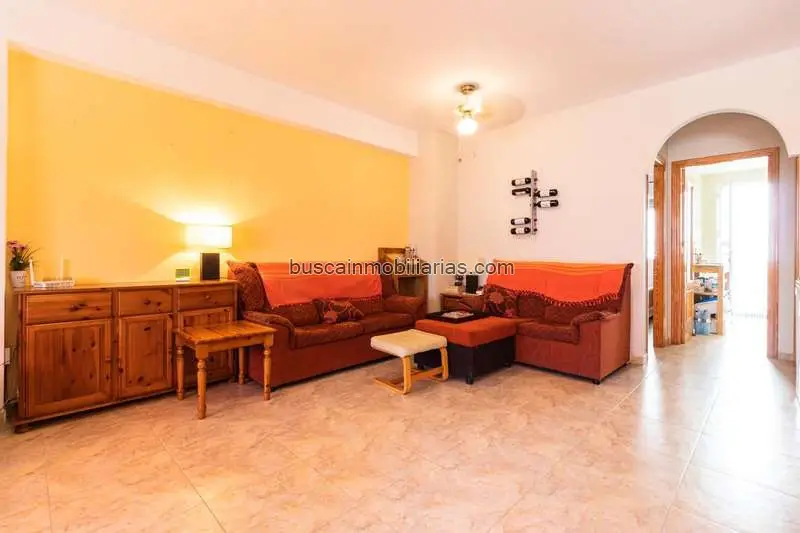 Dúplex en venta en Bullas con piscina y garaje