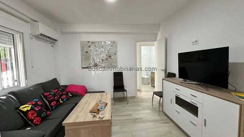 Piso en venta en Sevilla zona Juncal Reformado 3 habitaciones
