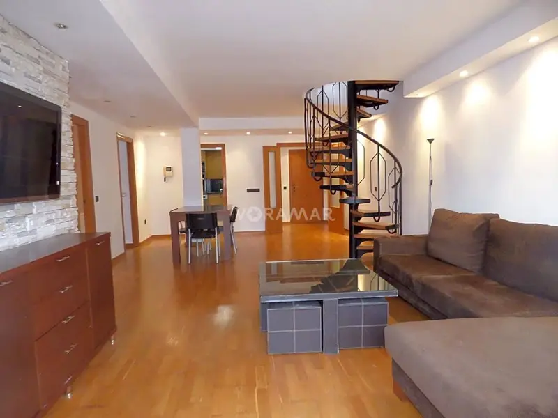 Atico Duplex Reformado Alboraya Vistas al Mar Terraza 80m2