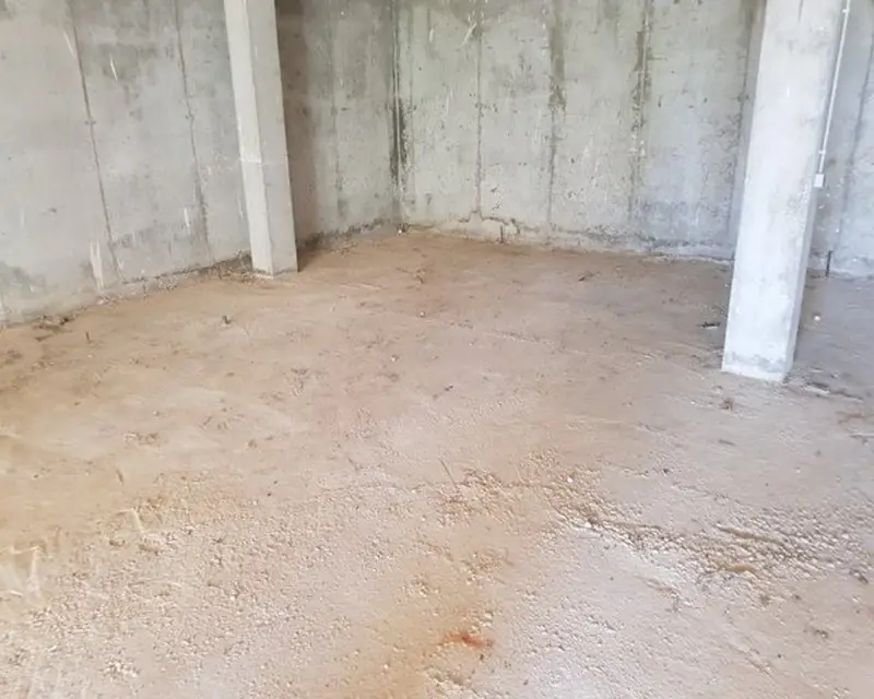 Local en Canonja 272.8 m2