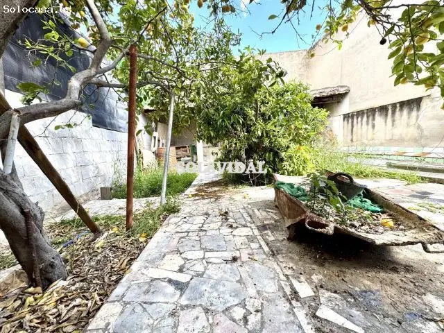 Casa con Encanto y Jardin en Orihuela Casco Historico Zona Cruz Roja
