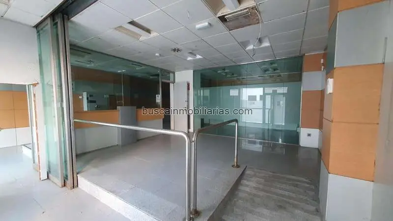 Local Comercial en Venta en Igualada 273m2