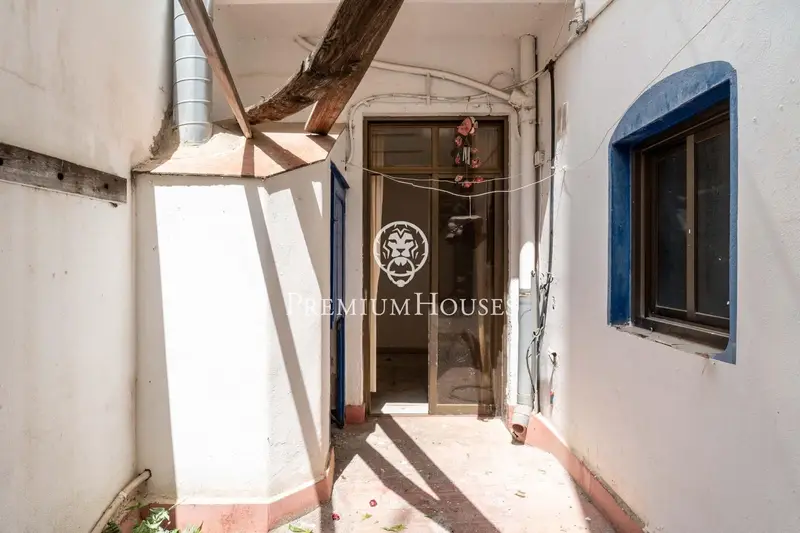 Piso en venta en Sitges centro cerca de la playa para reformar