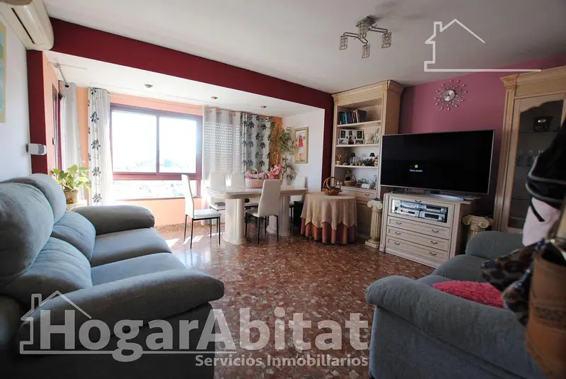 Piso en venta en Oliva, Valencia