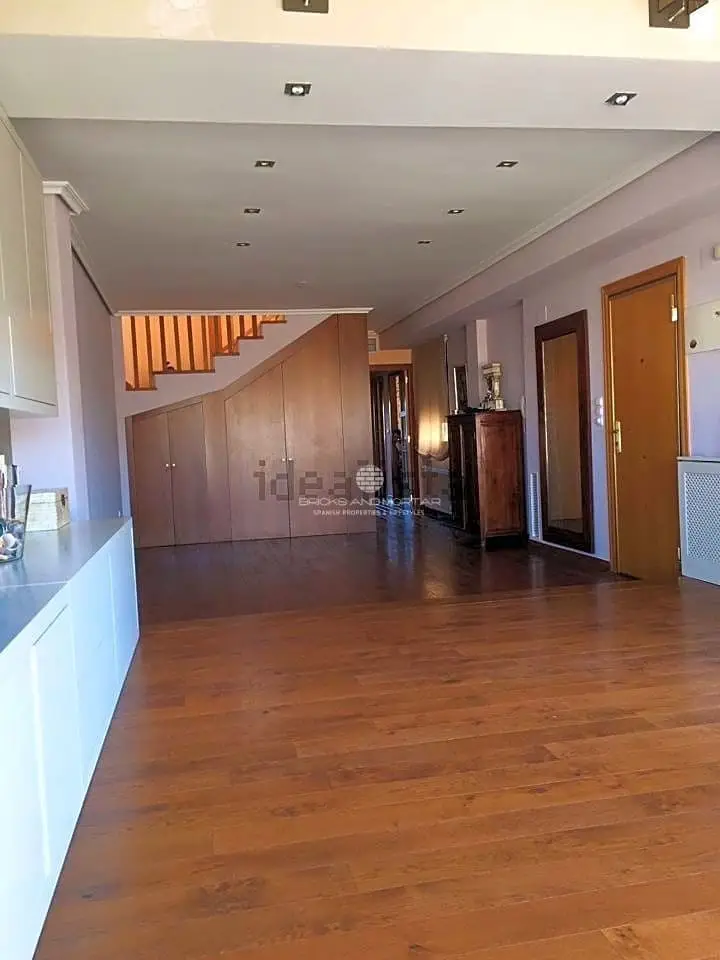 Dúplex 200m2 4 habitaciones 3 baños Alzira