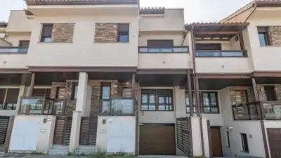 Casa adosada en venta en Calle Euler