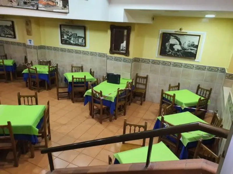 Venta Local Comercial Centro Castro Urdiales Restaurante Equipado