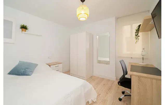 Habitaci	ón 110m	² Elche Alquiler Larga Temporada