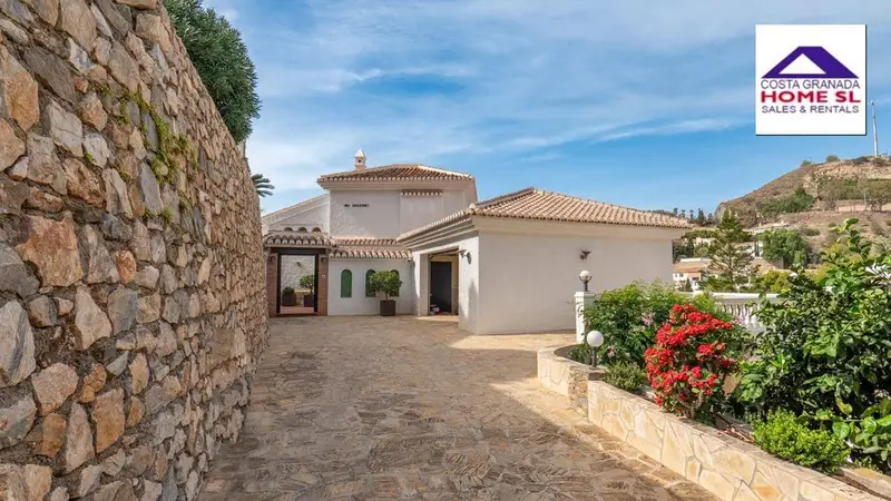 Chalet en Cotobro Almunecar con Vistas Panoramicas