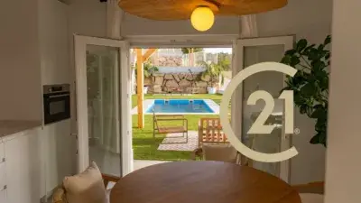 Chalet en venta en Calle Embalse de La Viñuela, Número 87