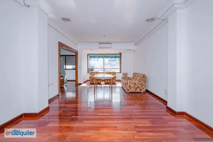 Alquiler Piso Premium Granada Centro 4 habitaciones 3 baños