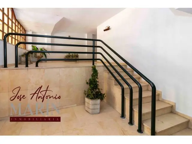 Precioso Piso 4 Dormitorios Ascensor Garaje Casco Antiguo