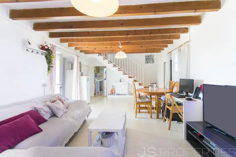 Chalet en venta en Pollensa Mallorca con vistas a la sierra de Tramontana
