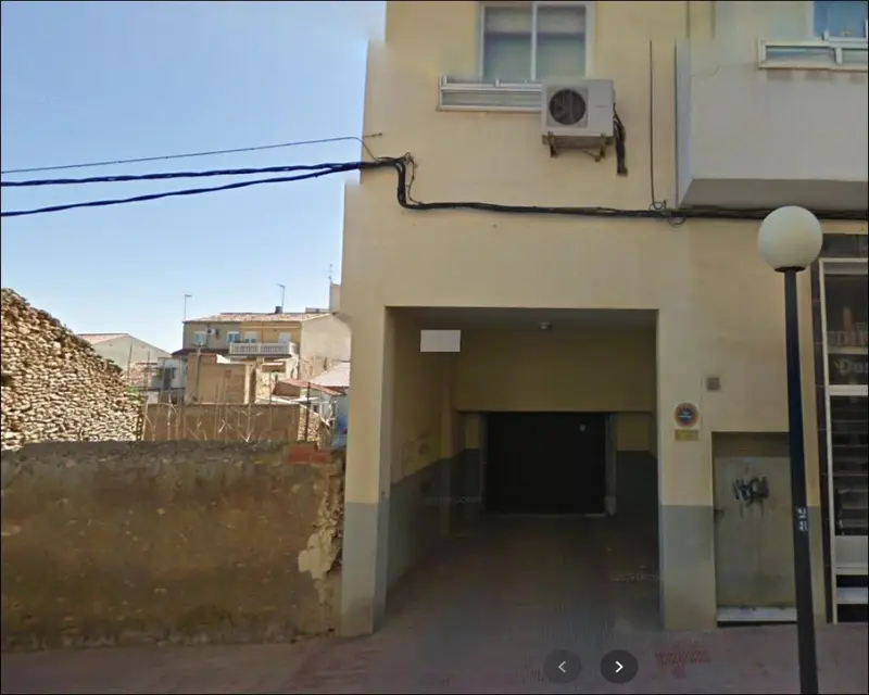 Garaje en Venta en Almansa 25m2