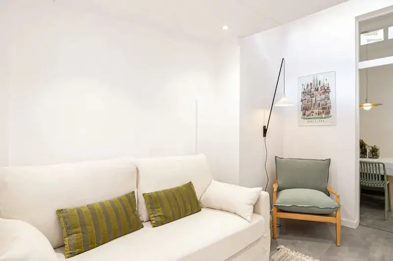 Apartamento en Alquiler Barcelona 2 Dormitorios 1 Ba
Atico Carrer Montseny