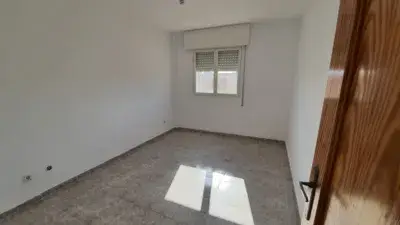 Dúplex en Venta Huércal de Almería 3 Dormitorios Garaje Doble Patio