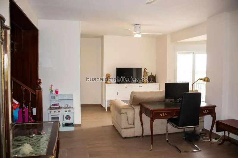 Dúplex con Vistas al Guadalquivir en Sevilla Centro