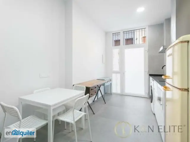 Bajo Reformado en Torrefiel Disponible Septiembre