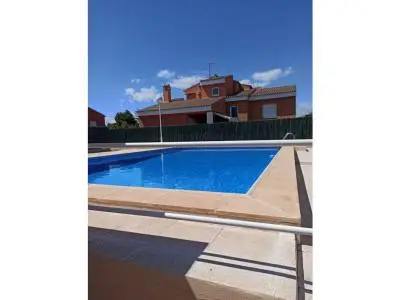 Casa en Moncada con Piscina y Huerto Ecológico