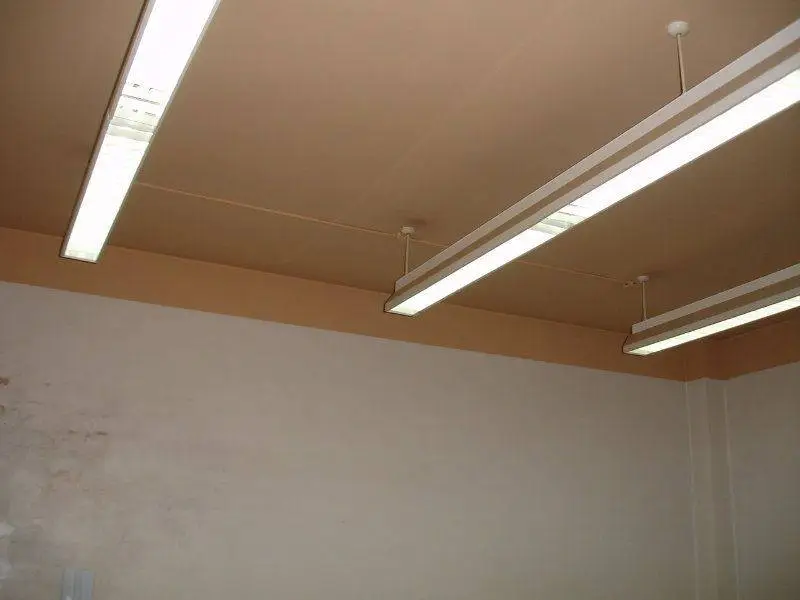 Venta Local Comercial El Pedró Cornella Llobregat