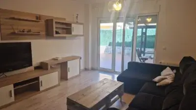 Chalet Pareado en Venta en Cudón Cerca del Mar