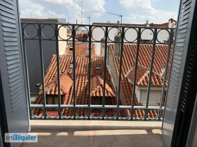 Piso en Alquiler Malasa	ana Madrid Centro 56m2 Amueblado
