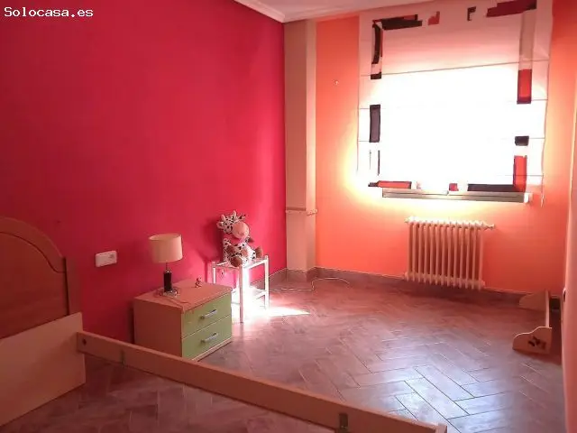 Piso en Alquiler en La Roda Albacete 4 habitaciones 2 baños Garaje Trastero