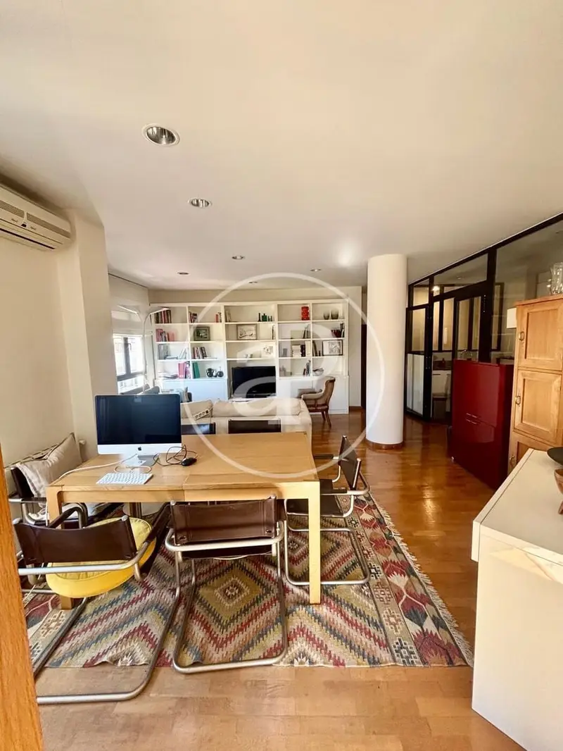 Apartamento en venta en Ruzafa Valencia 110m2 3 dormitorios 2 baños